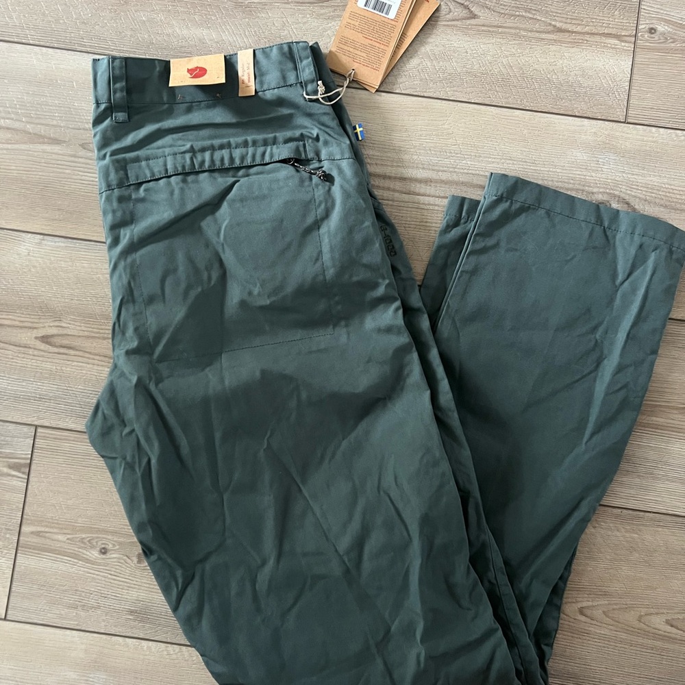 FJALL RAVEN Men’s 33-34” pant in long length
